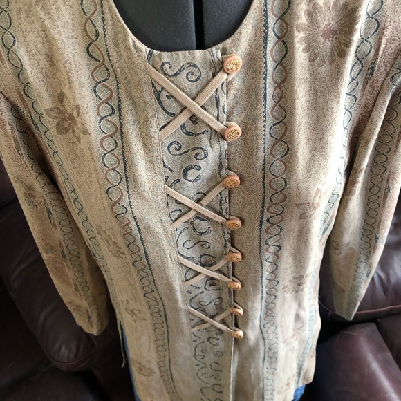 Vintage Boho Patterned Top - Picture 7 of 11